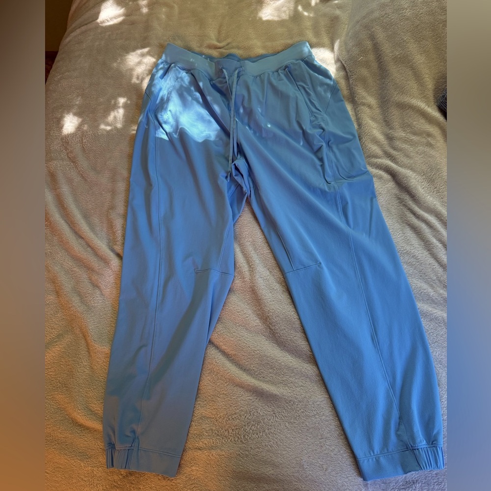 Lululemon License to Train High Rise Pants
